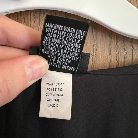 Torrid Smock Blouse - Picture 6 of 7